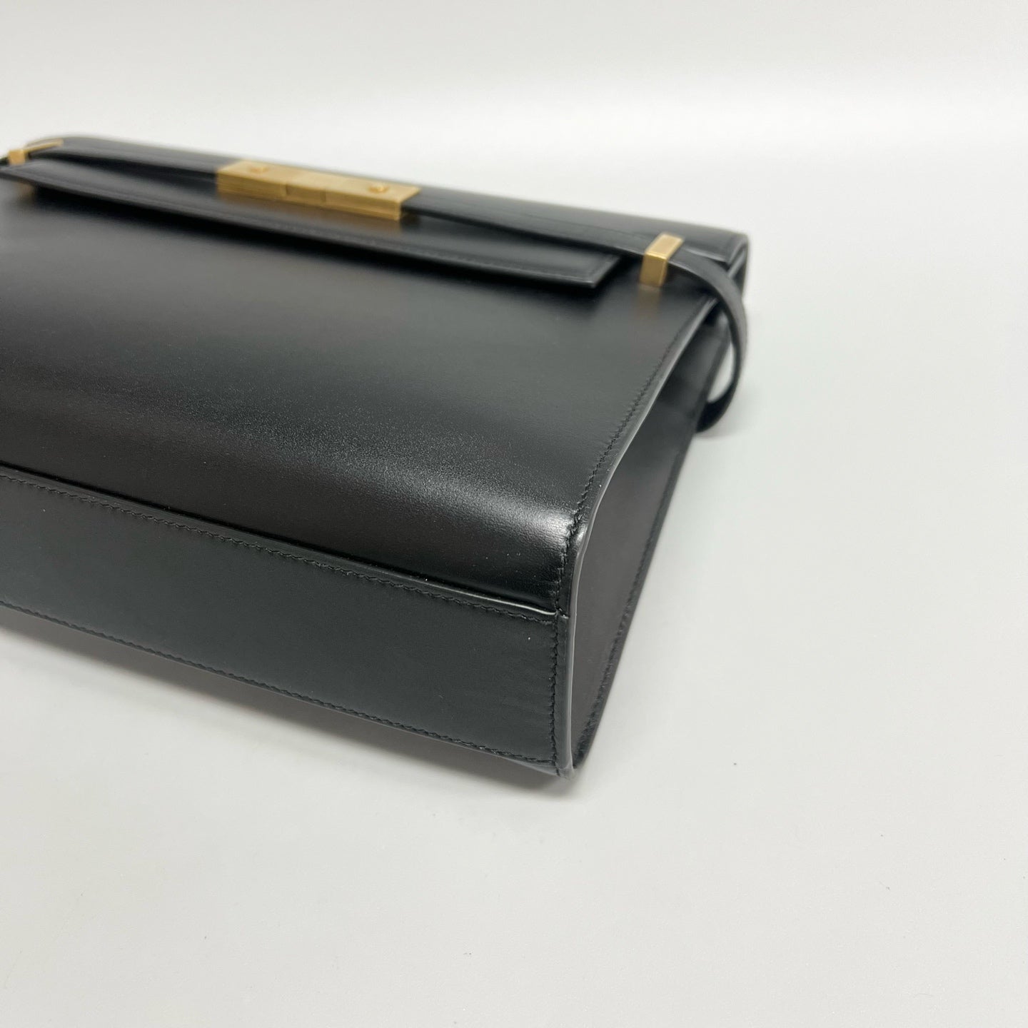 Saint Laurent - Manhattan - Leather - Black - (medium)