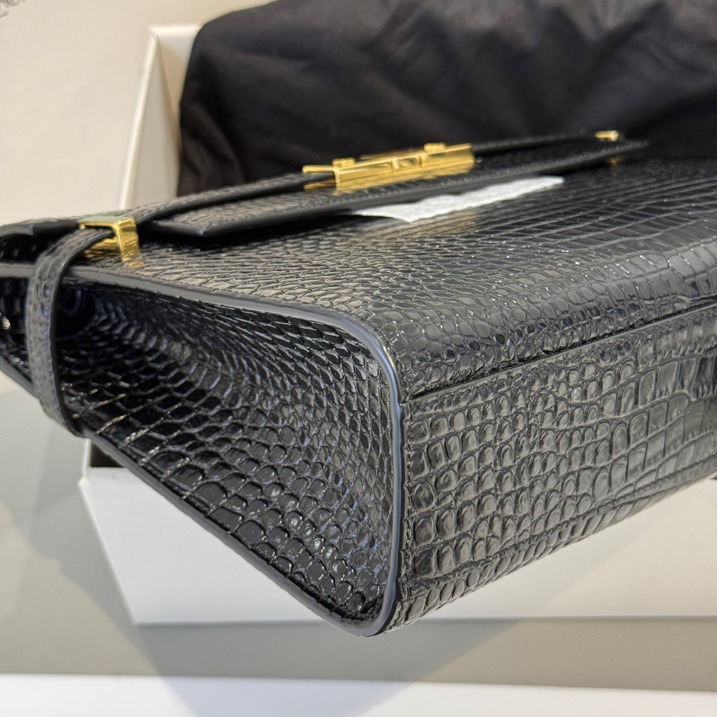 Saint Laurent - Manhattan - Leather - Black - (medium)