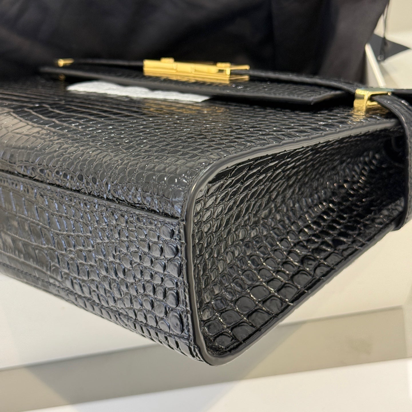 Saint Laurent - Manhattan - Leather - Black - (medium)