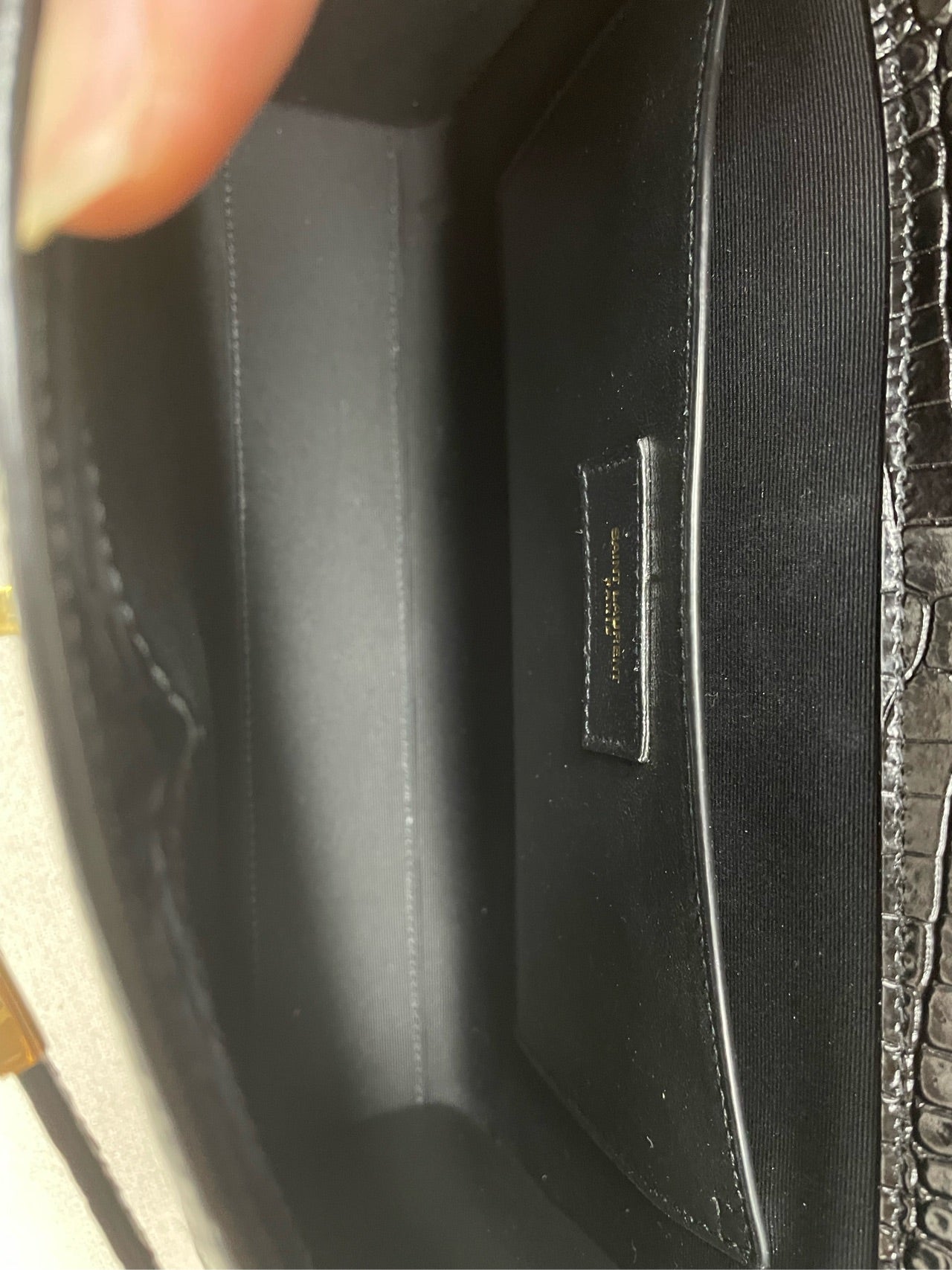 Saint Laurent - Manhattan - Leather - Black - (Medium)