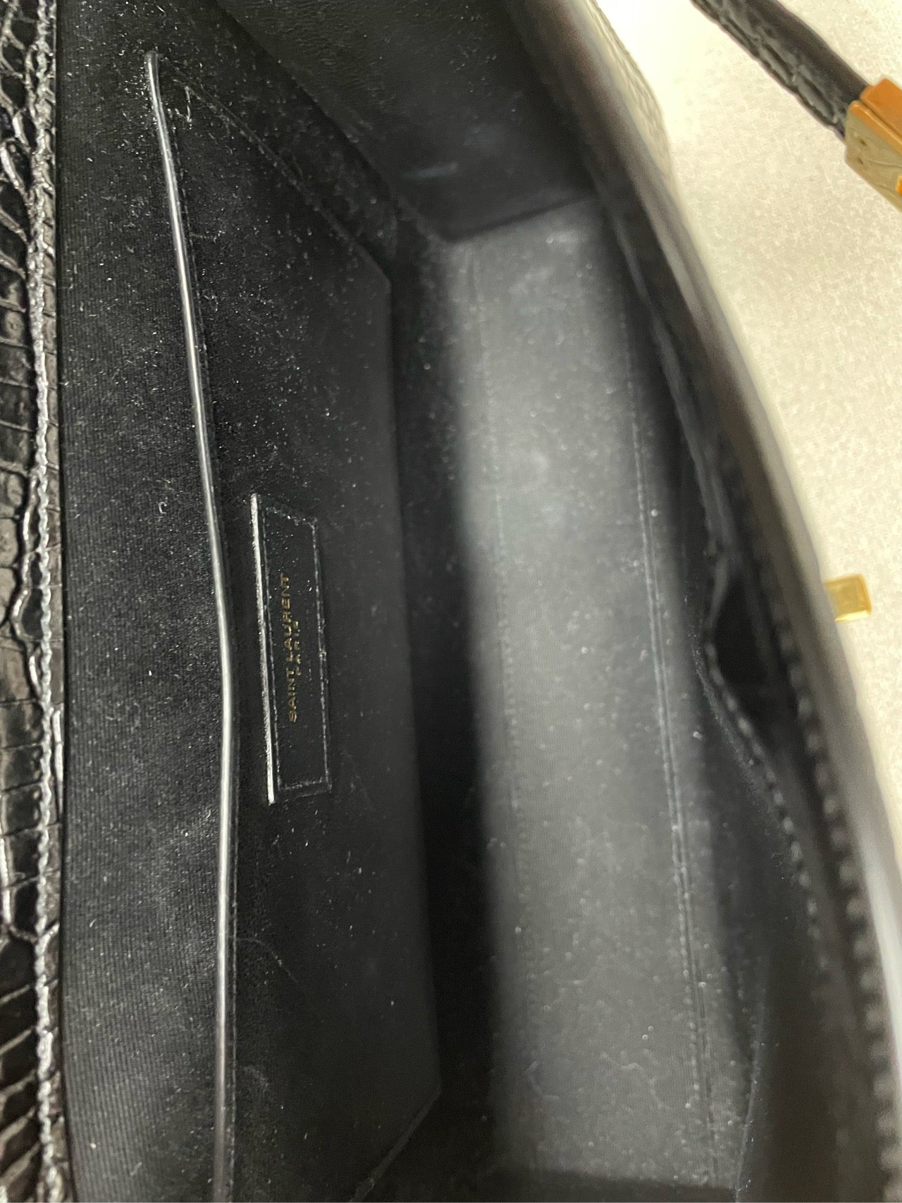 Saint Laurent - Manhattan - Leather - Black - (Medium)