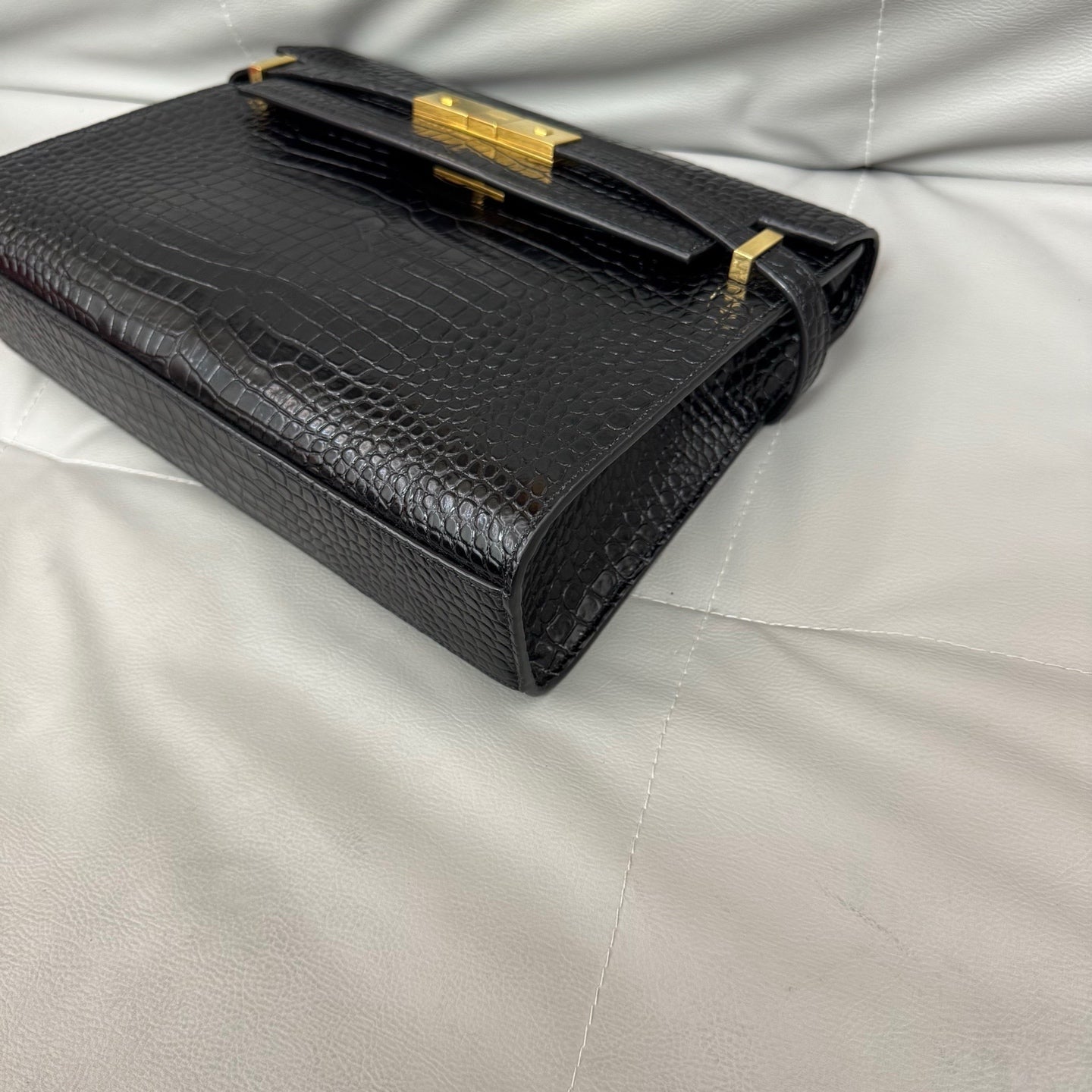 Saint Laurent - Manhattan - Leather - Black - (medium)