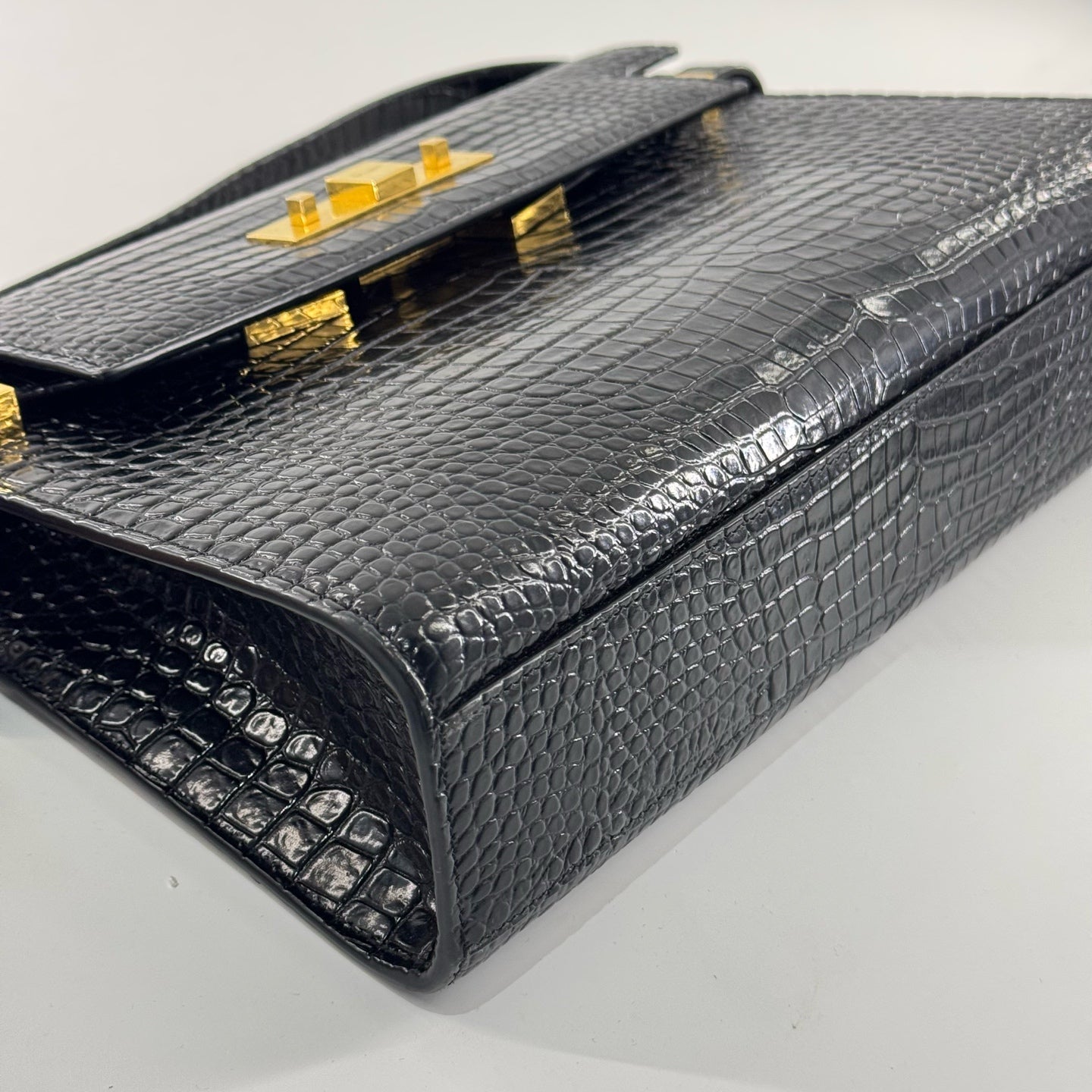 Saint Laurent - Manhattan - Leather - Black - (medium)