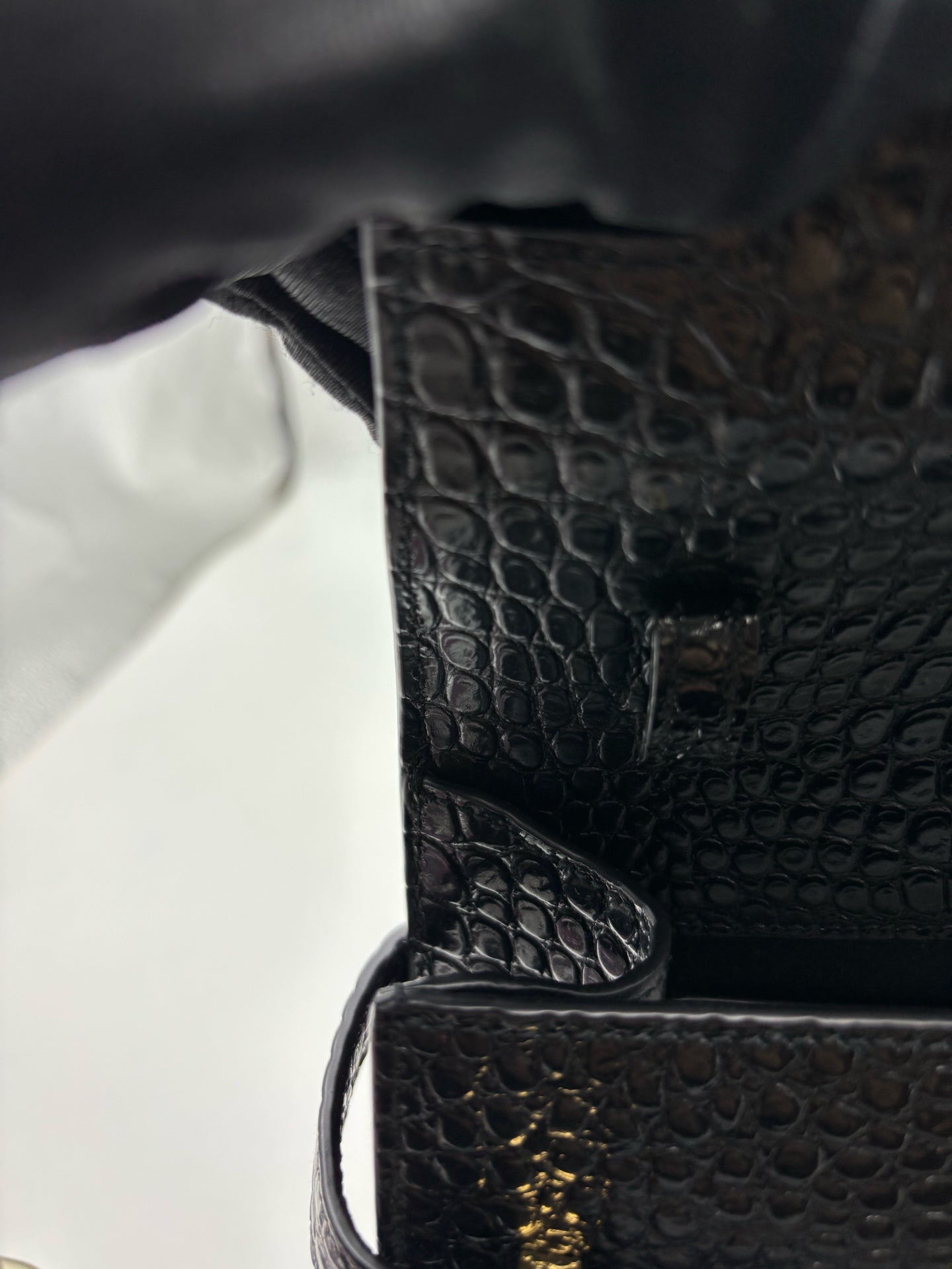 Saint Laurent - Manhattan - Leather - Black - (medium)