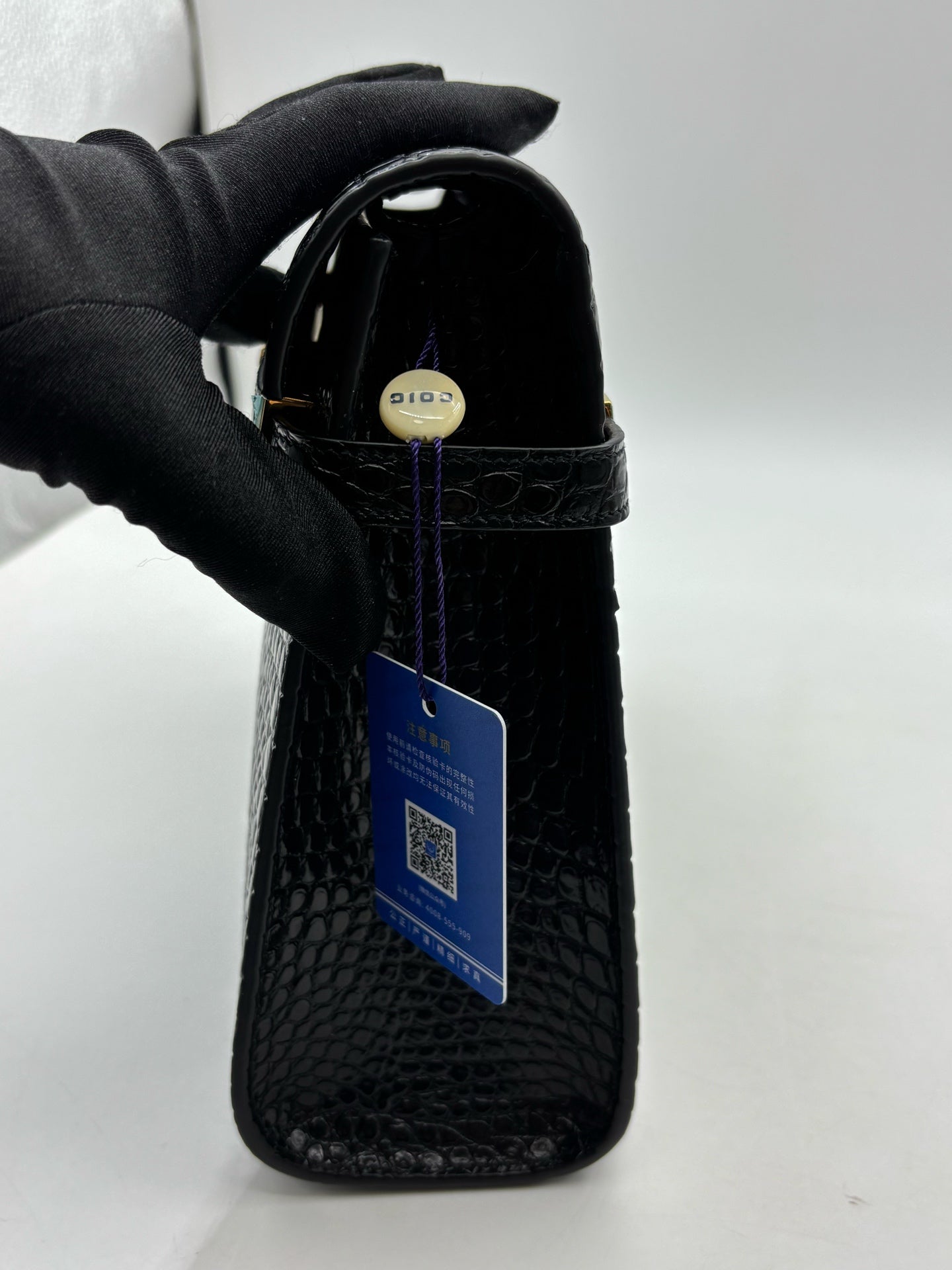 Saint Laurent - Manhattan - Leather - Black - (mini)