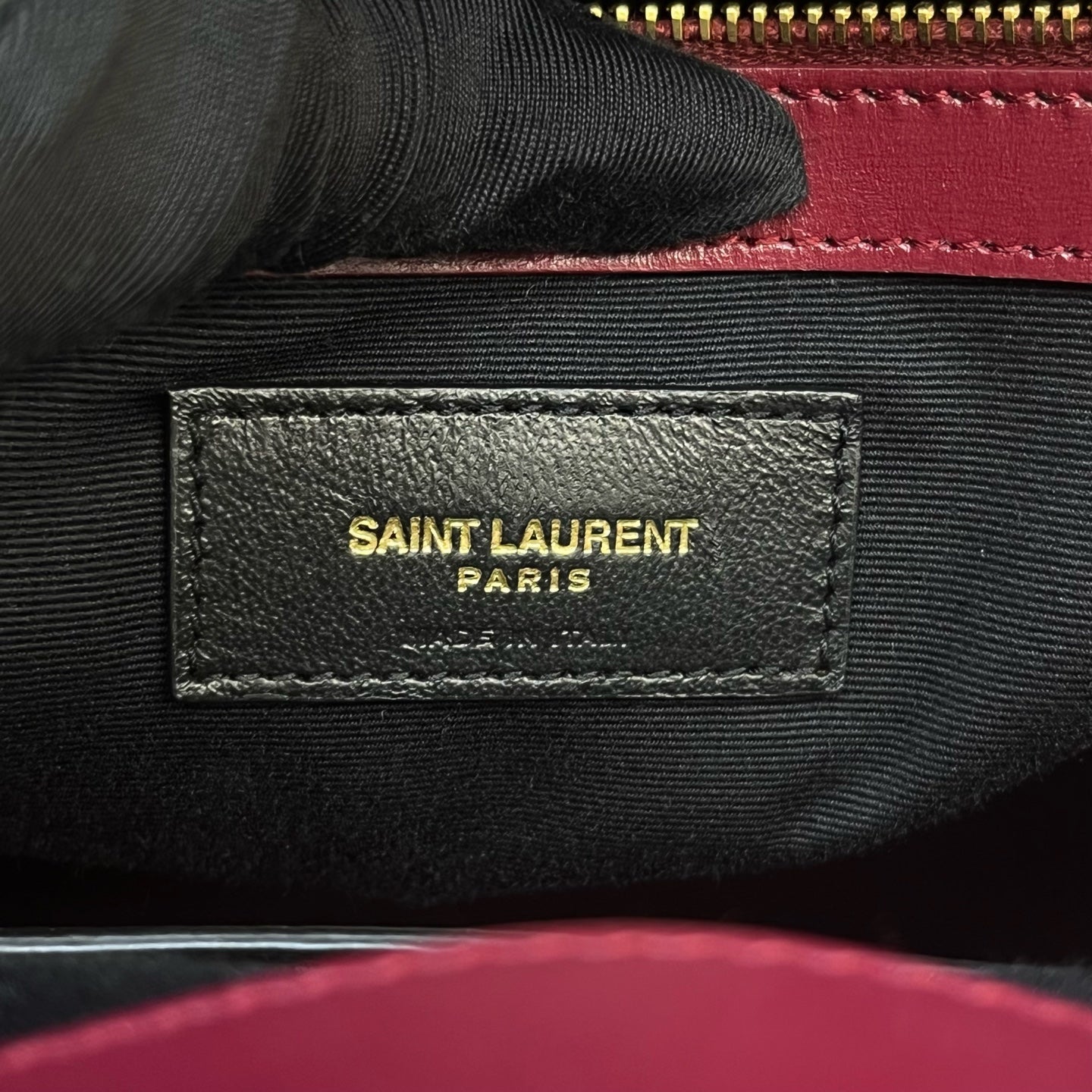 Saint Laurent - Manhattan - Leather - Burgundy - (Medium)