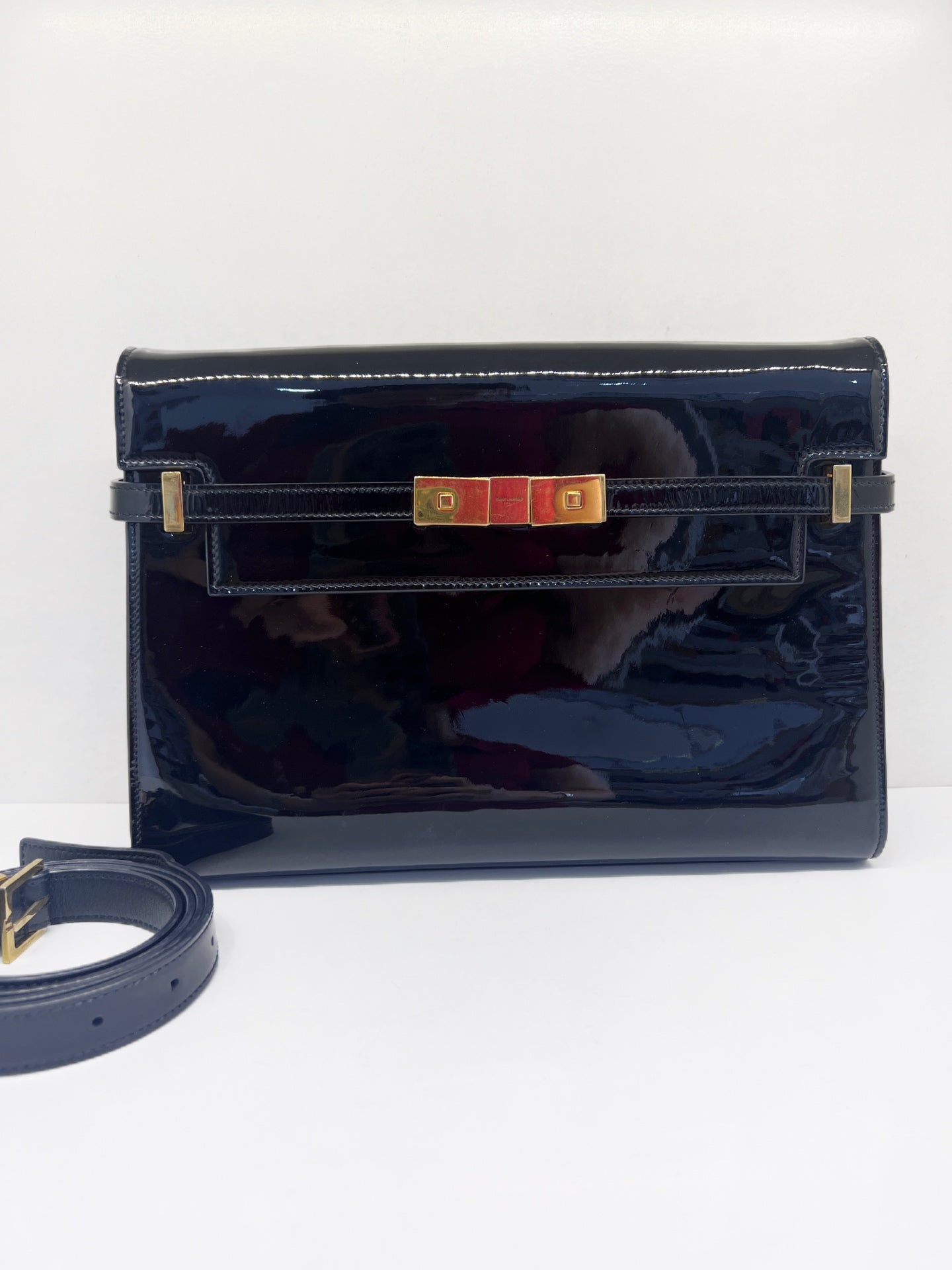 Saint Laurent - Manhattan - Patent leather - Black - (medium)