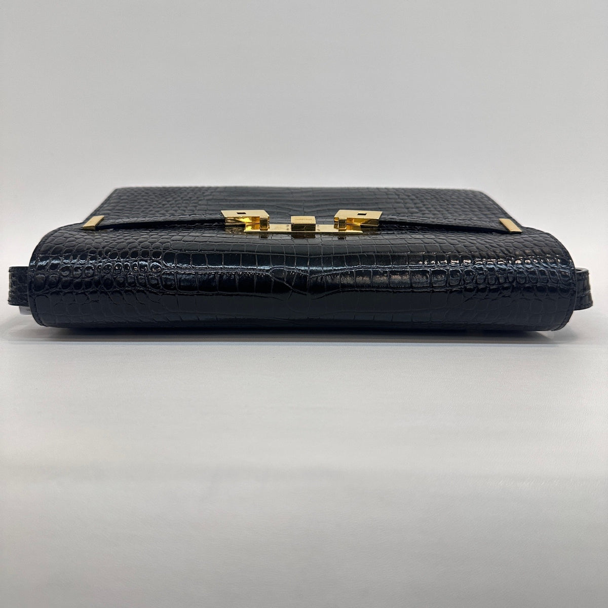 Saint Laurent - Manhattan - Patent leather - Black - (medium)