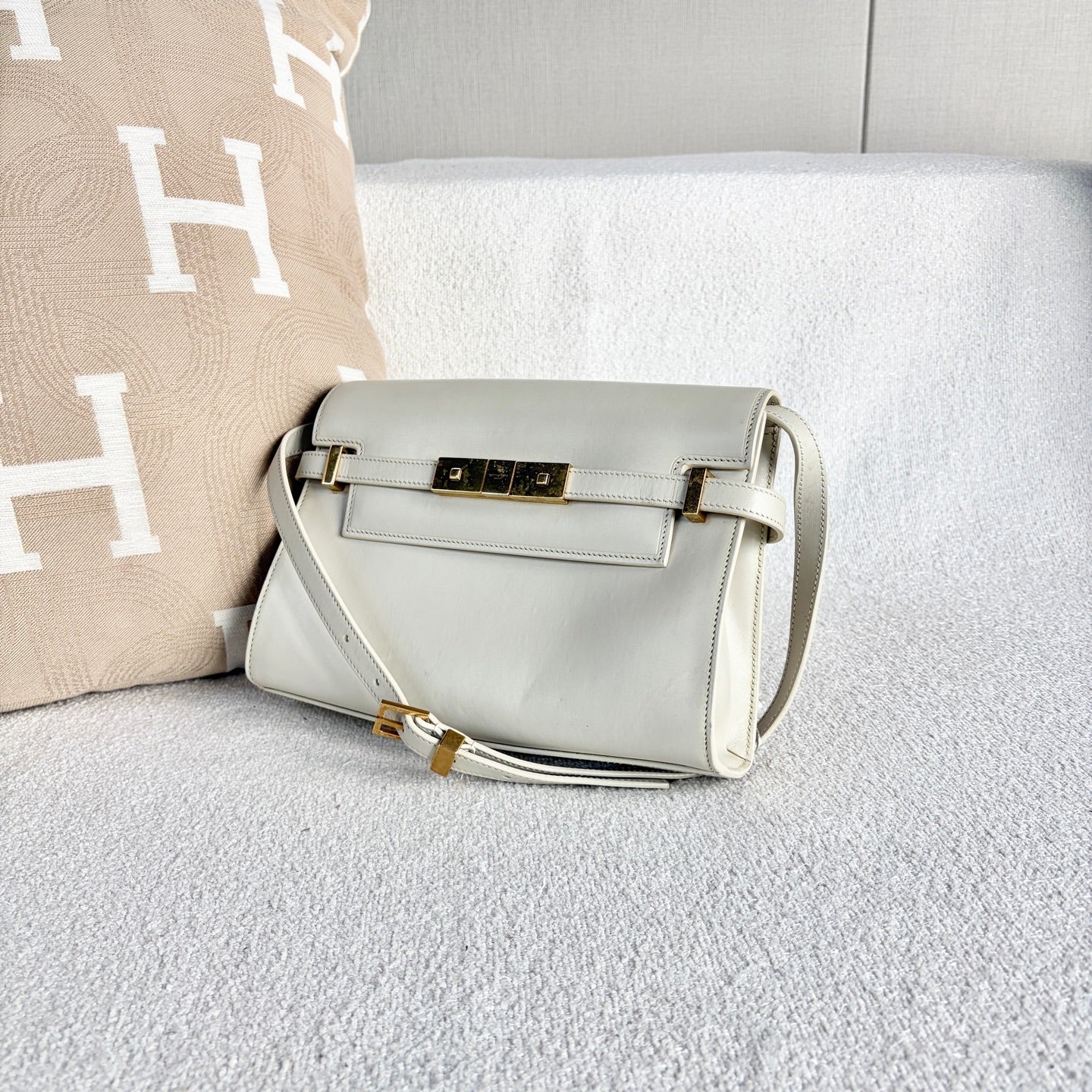 Saint Laurent - Manhattan Small - Calfskin leather - White - (Small)