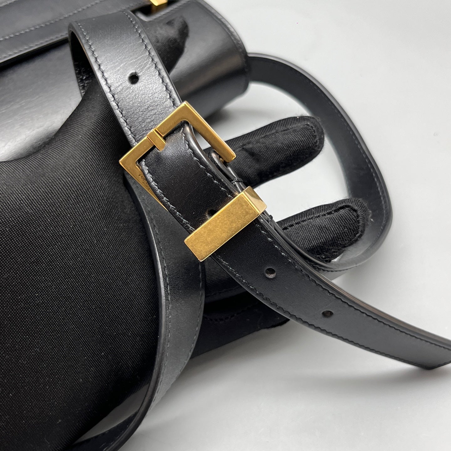 Saint Laurent - Manhattan - Smooth leather - Black - (medium)