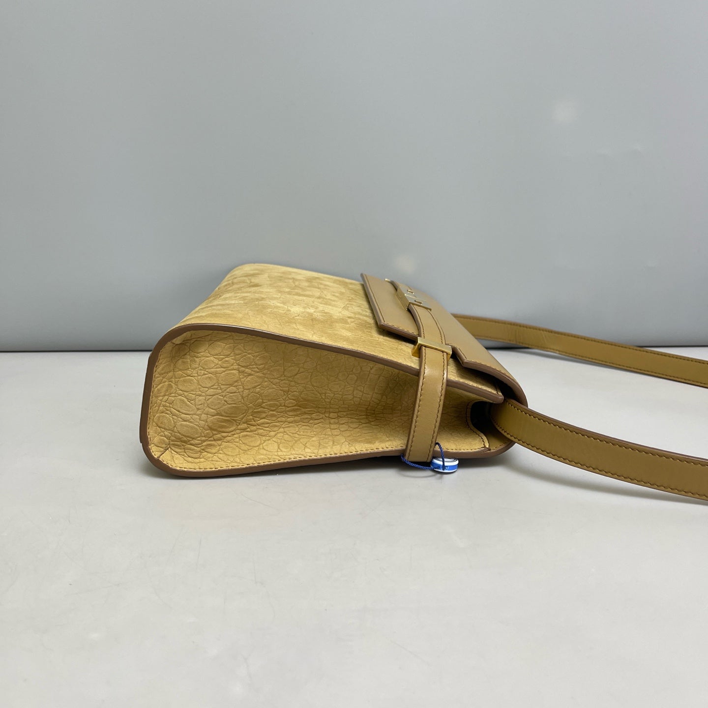 Saint Laurent - Manhattan - Suede - Yellow - (medium)