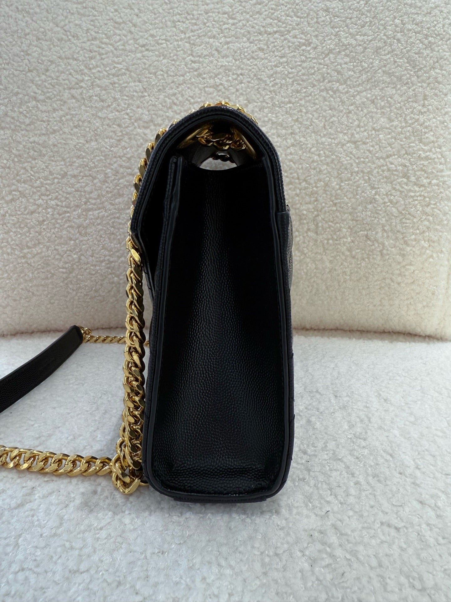 Saint Laurent - Medium Envelope Bag - Grained calfskin leather - Black - (Medium)