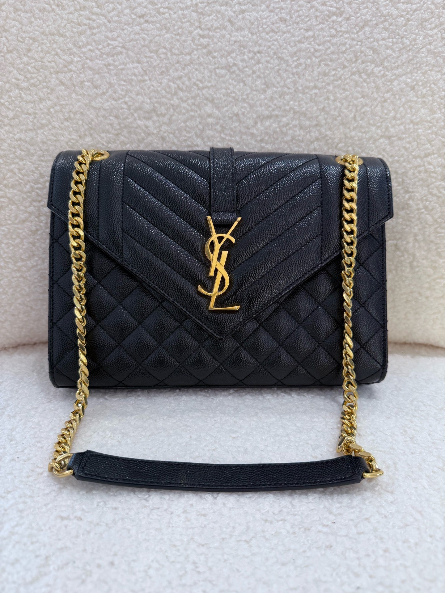 Saint Laurent - Medium Envelope Bag - Grained calfskin leather - Black - (Medium)