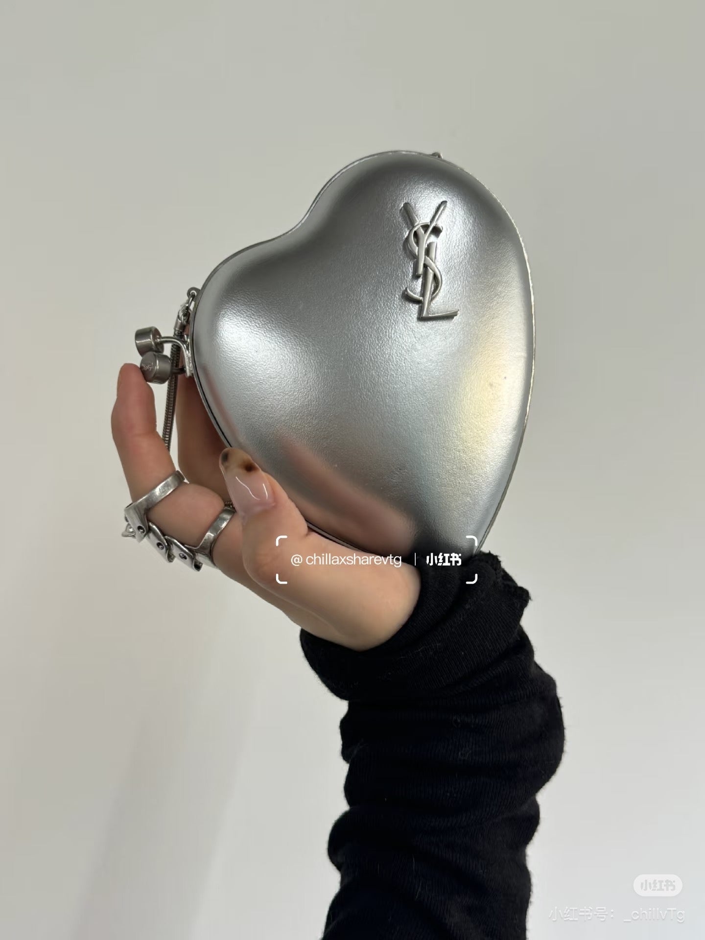 Saint Laurent - Mini Heart Chain Bag - Metallic leather - Silver - (mini)