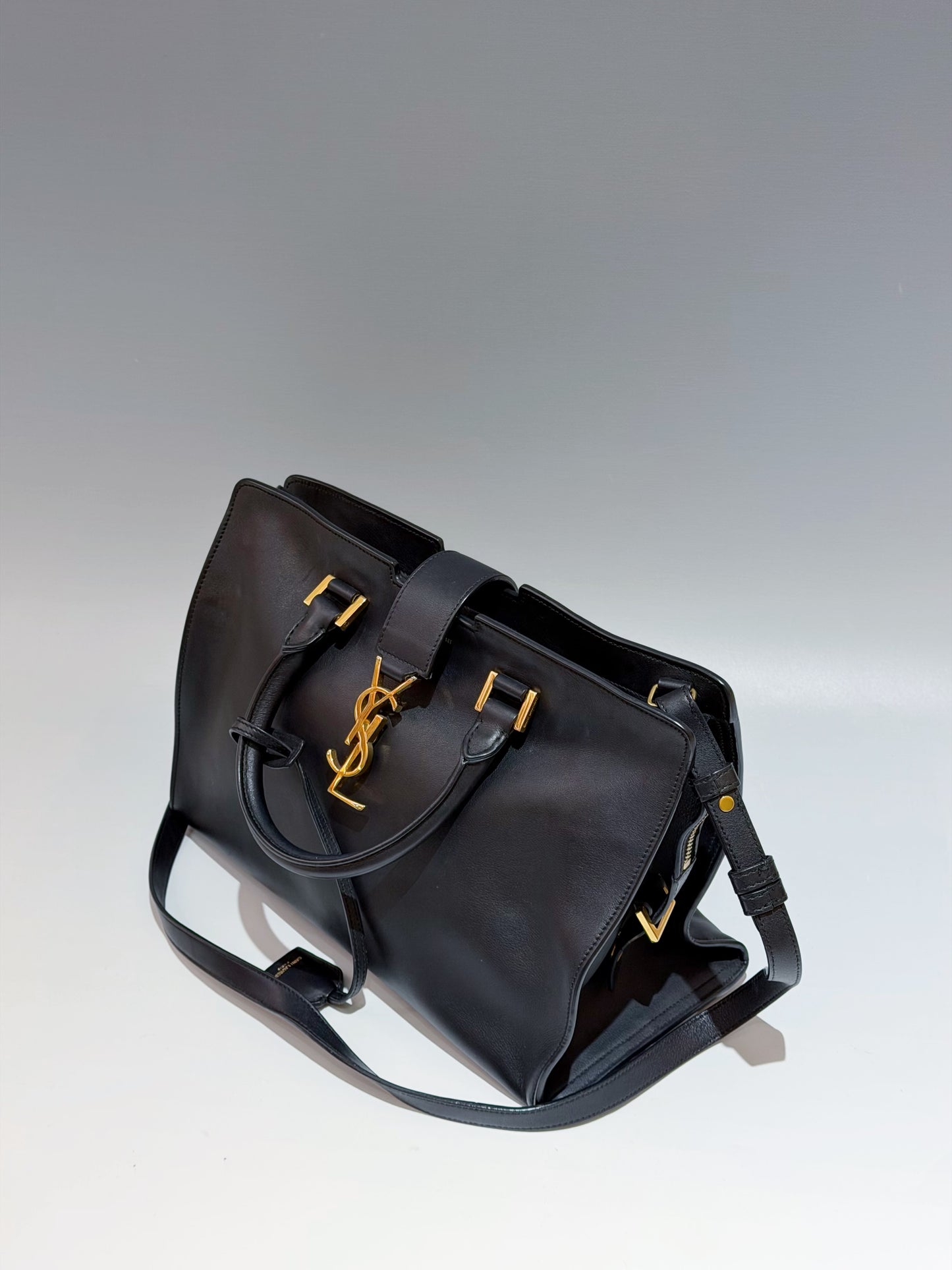 Saint Laurent - Monogram Cabas - Leather - Black - (medium)