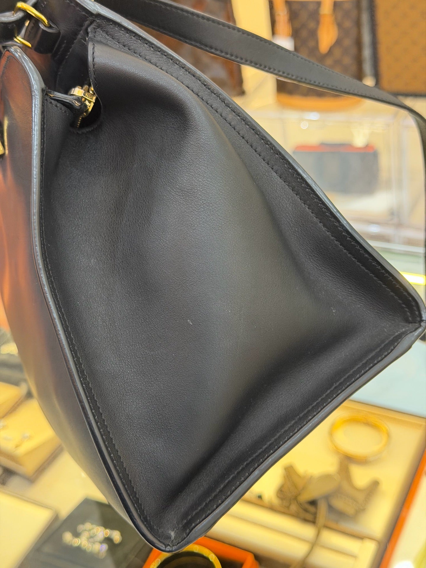 Saint Laurent - Monogram Cabas - Leather - Black - (medium)