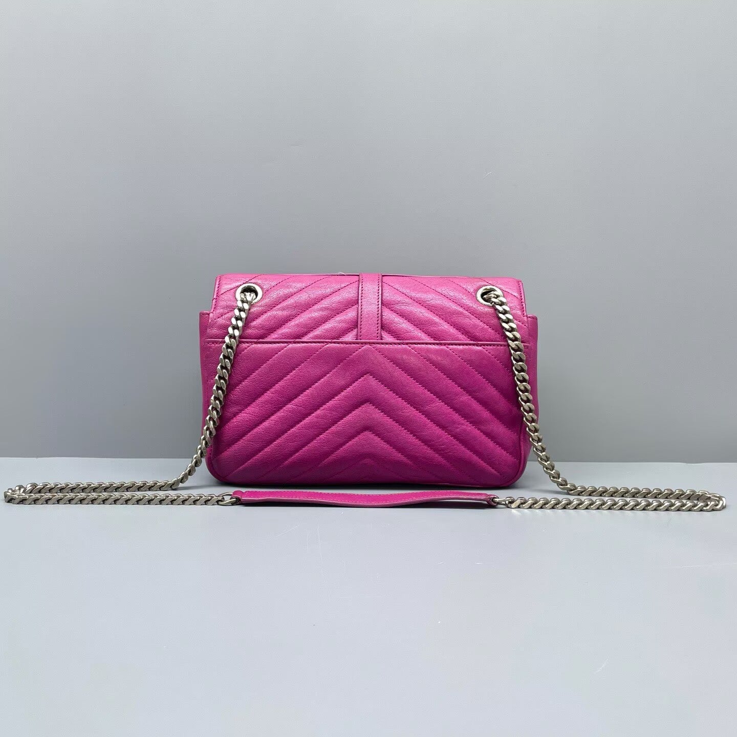 Saint Laurent - Monogram Envelope Bag - Calfskin leather - Fuchsia - (Medium)