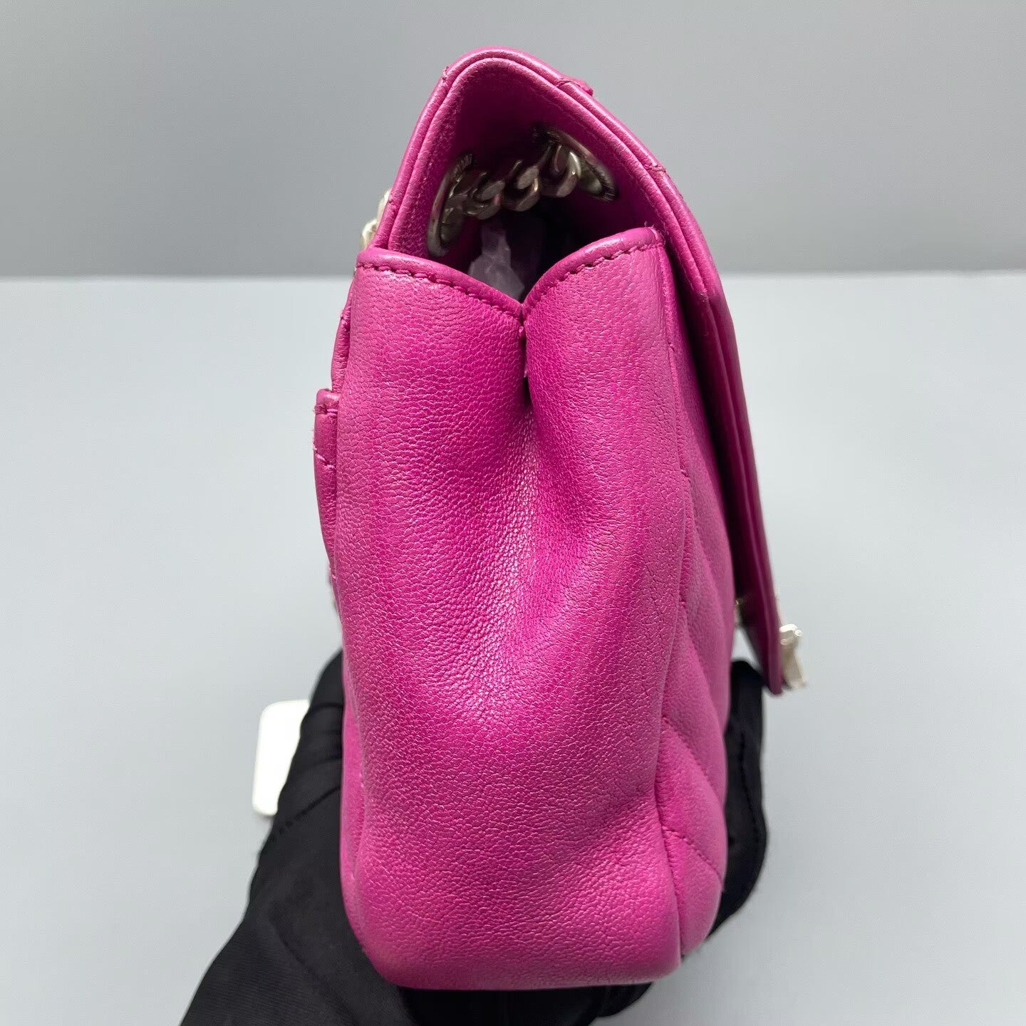 Saint Laurent - Monogram Envelope Bag - Calfskin leather - Fuchsia - (Medium)