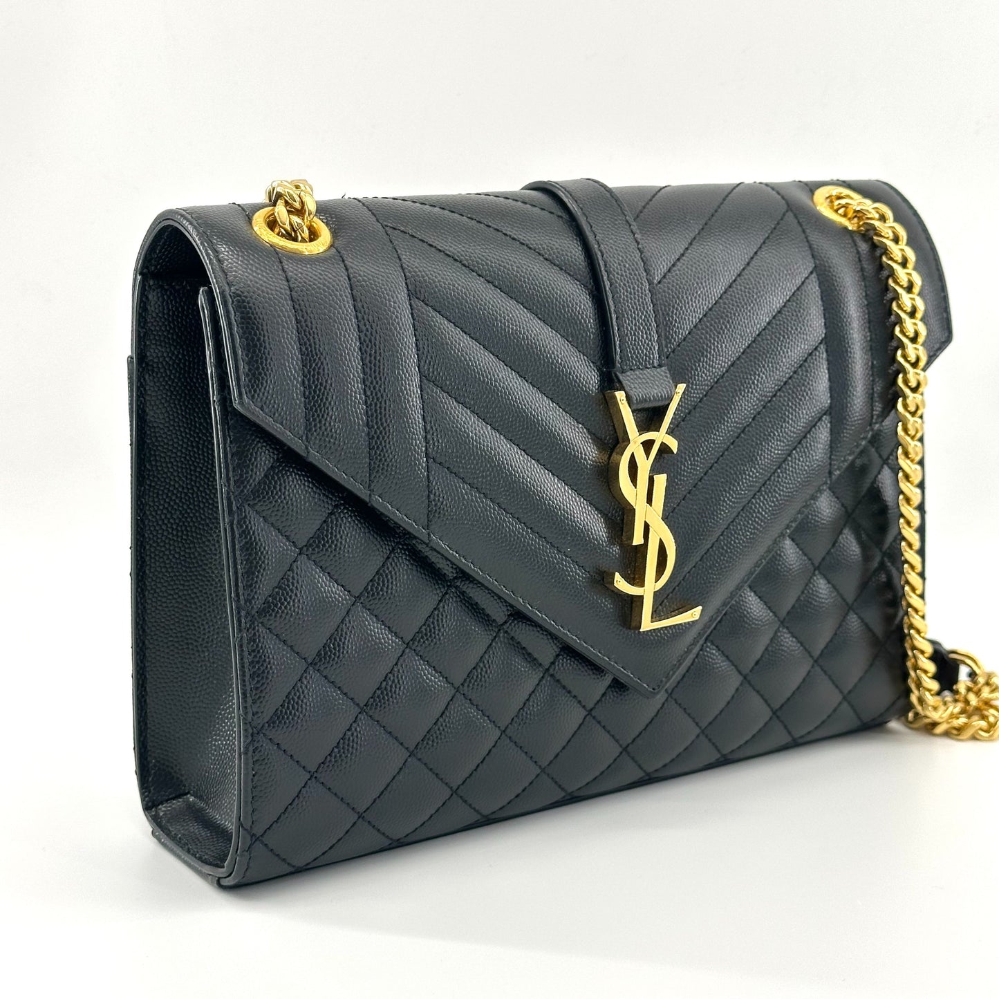 Saint Laurent - Monogram Envelope Bag - Caviar leather - Black with Gold-Tone Hardware - (Medium)