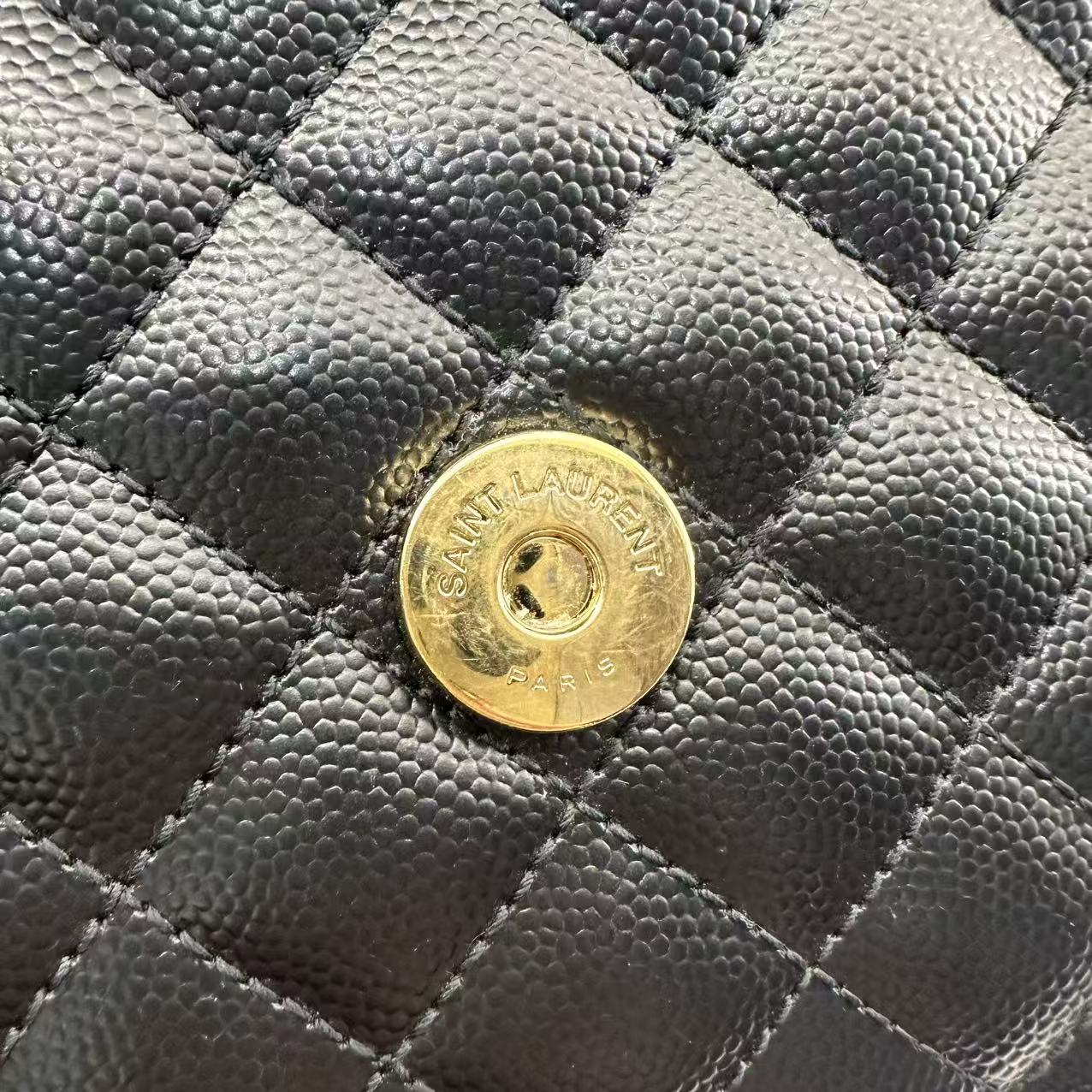 Saint Laurent - Monogram Envelope Bag - Caviar leather - Black with Gold-Tone Hardware - (Medium)