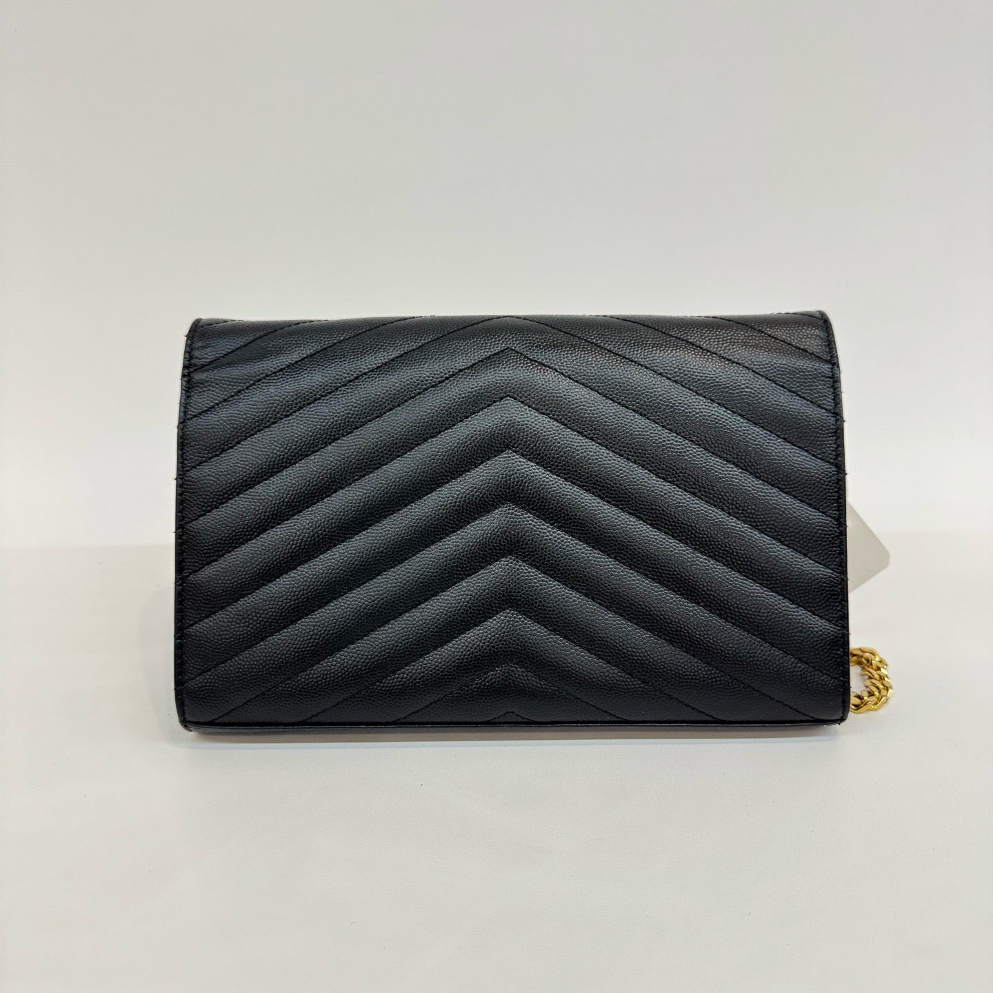 Saint Laurent - Monogram Envelope Bag - Grained leather - Black with Gold-Tone Hardware - (Medium)