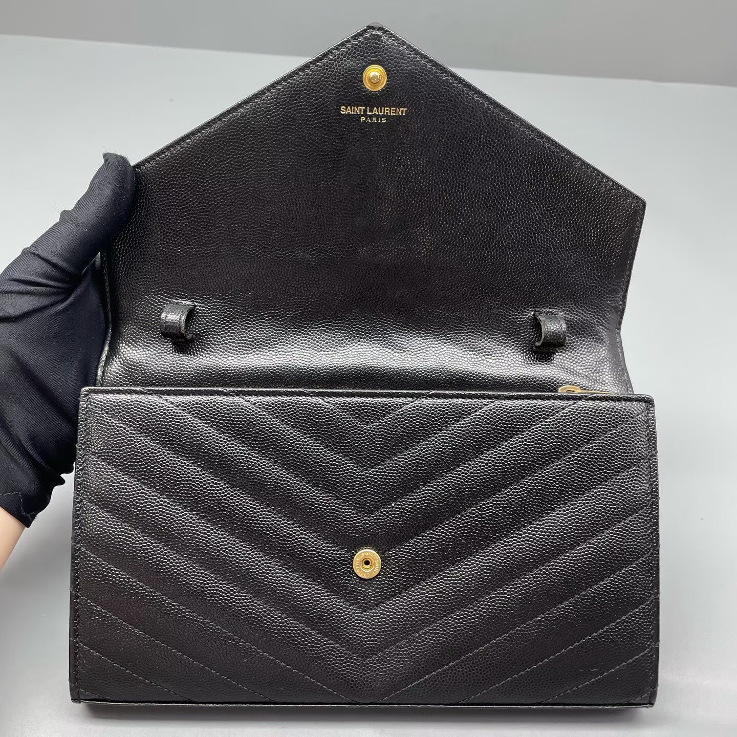 Saint Laurent - Monogram Envelope Chain Bag - Caviar leather - Black with Gold-Tone Hardware - (medium)