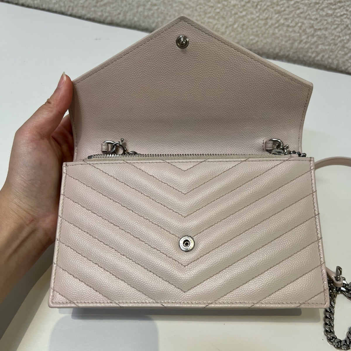 Saint Laurent - Monogram Envelope Chain Wallet - Leather - Pink - (small)