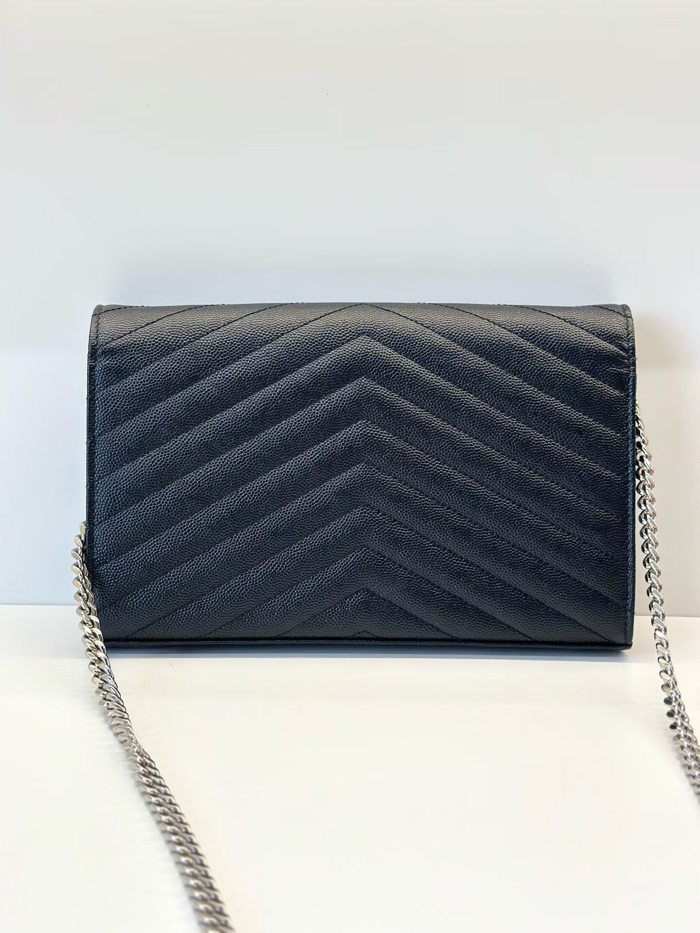 Saint Laurent - Monogram Envelope Wallet on Chain (WOC) - Grained calfskin leather - Black with Silver-Tone Hardware - (medium)
