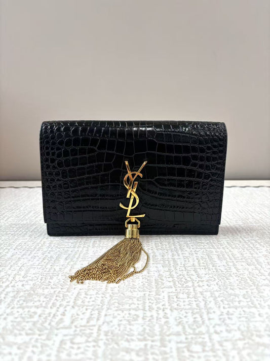 Saint Laurent - Monogram Kate Tassel Wallet on Chain - Calfskin leather with patent finish, crocodile embossed - Black - (mini)
