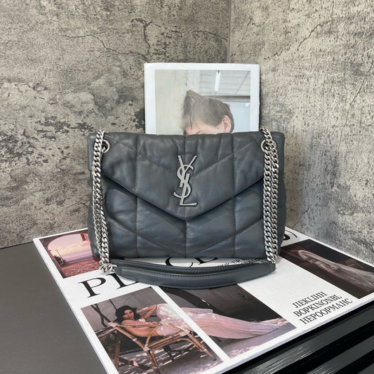 Saint Laurent - Monogram Loulou - Lambskin leather - Grey with Silver-Tone Hardware - (Medium)