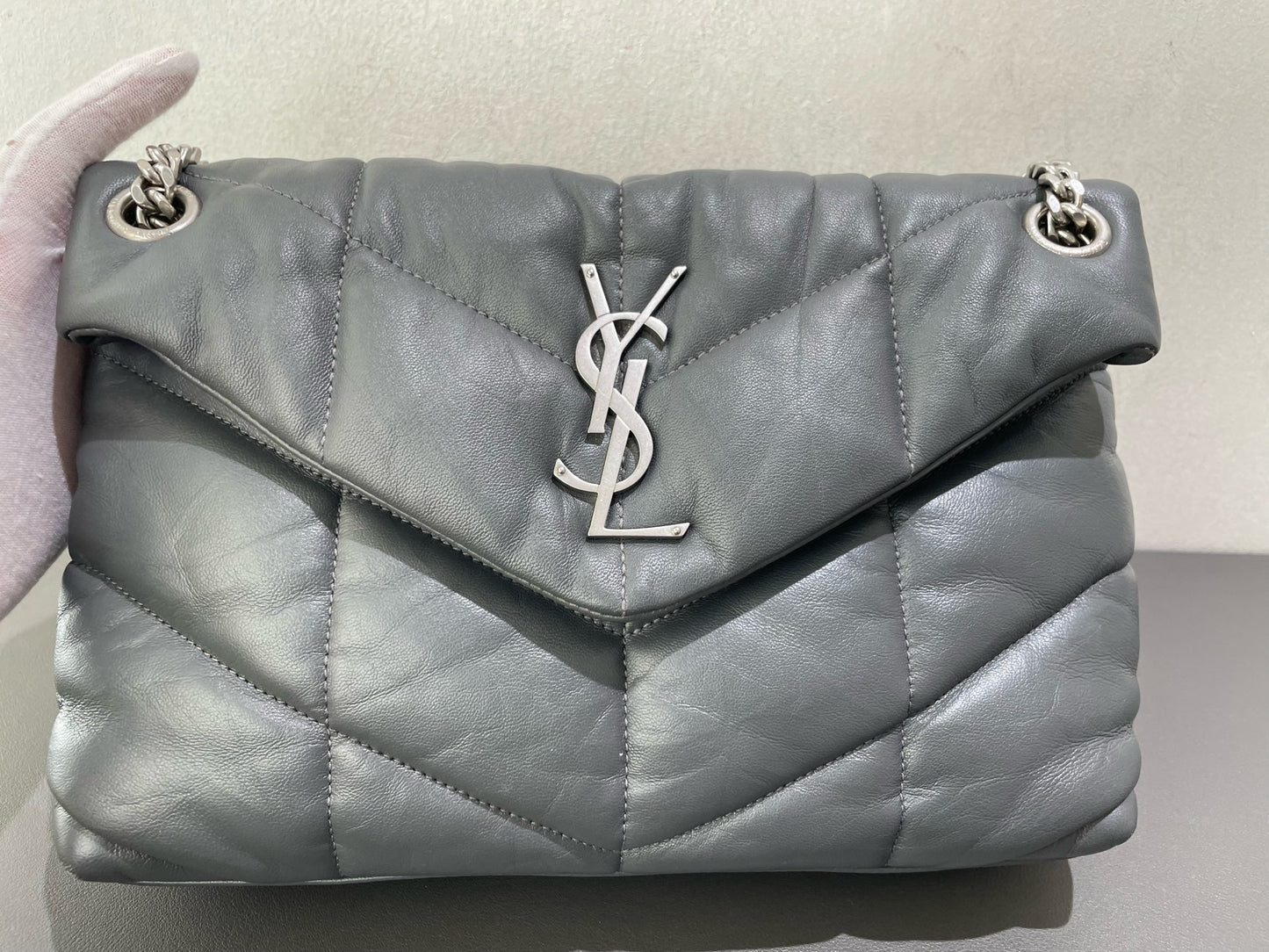 Saint Laurent - Monogram Loulou - Lambskin leather - Grey with Silver-Tone Hardware - (Medium)