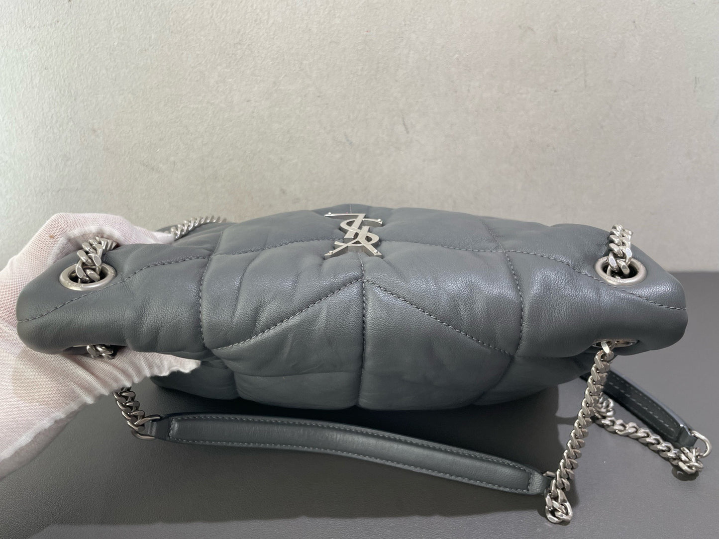 Saint Laurent - Monogram Loulou - Lambskin leather - Grey with Silver-Tone Hardware - (Medium)