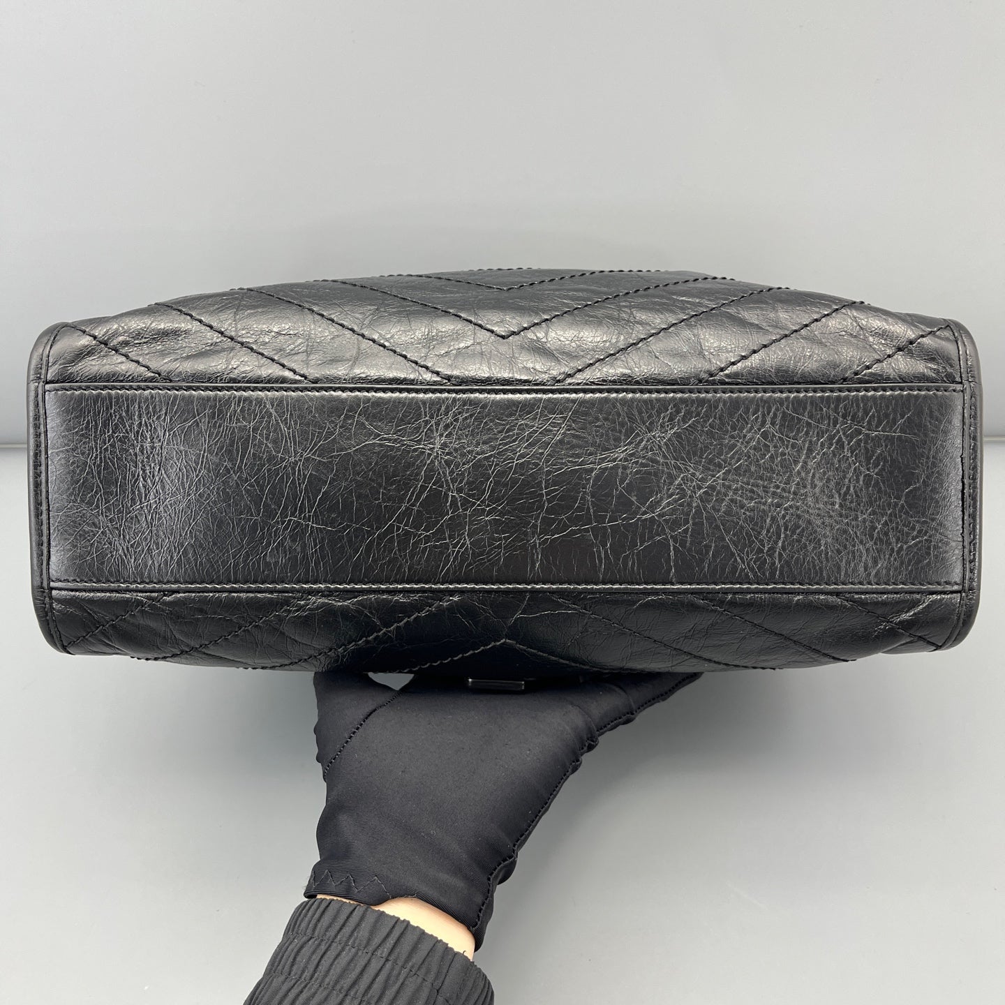 Saint Laurent - Niki - Leather - Black