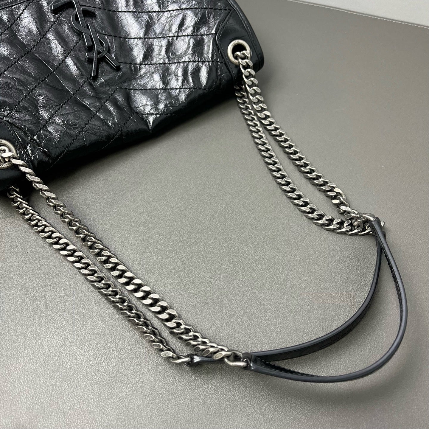 Saint Laurent - Niki - Leather - Black