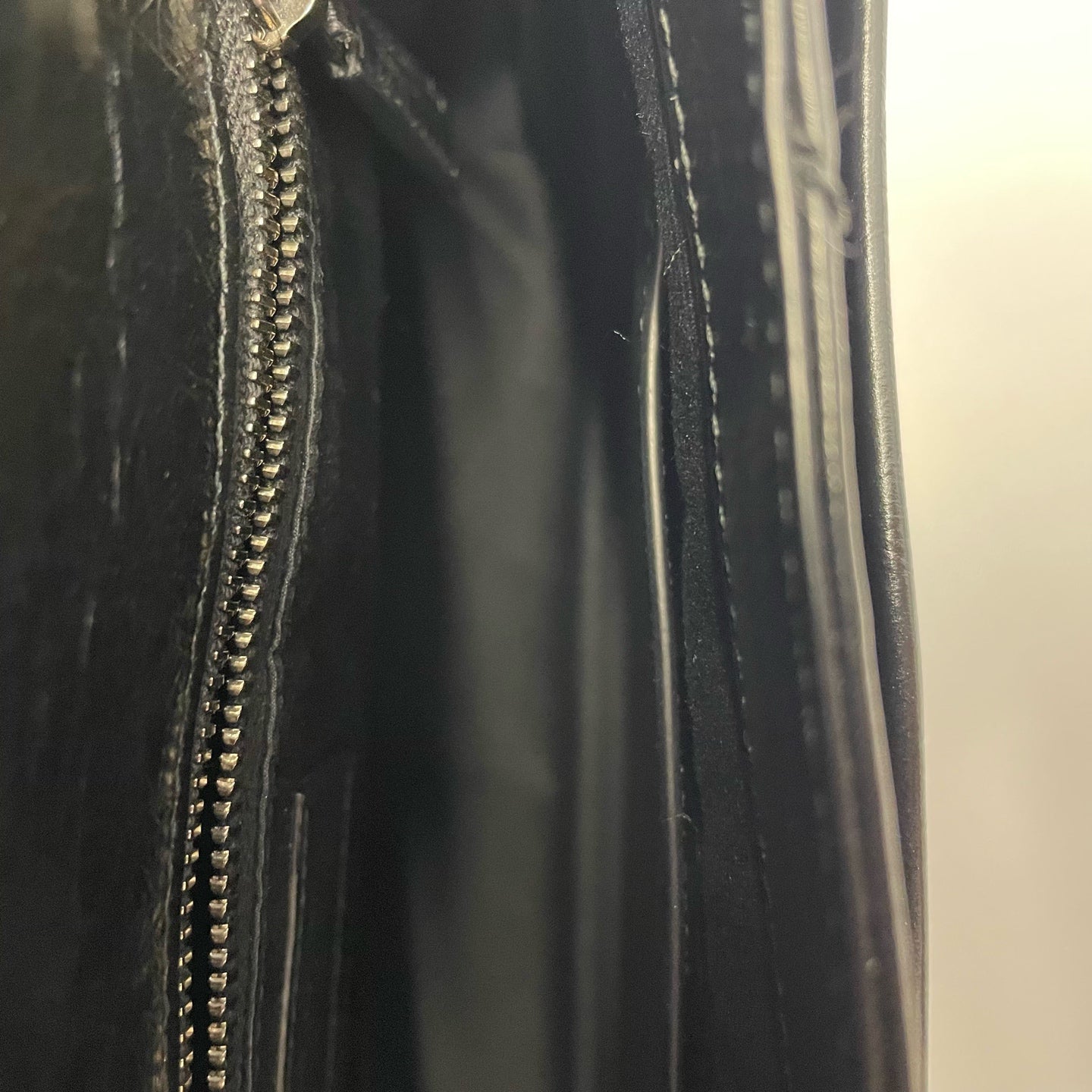 Saint Laurent - Niki - Leather - Black