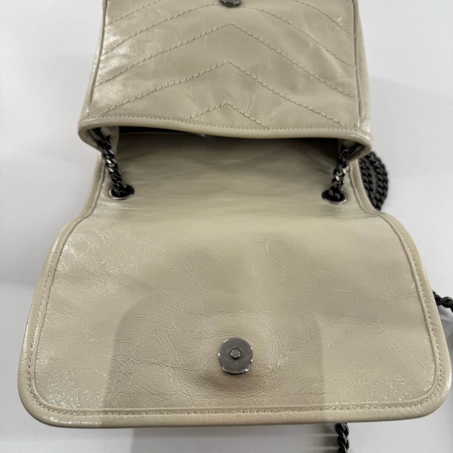Saint Laurent Niki Leather Beige - view 4