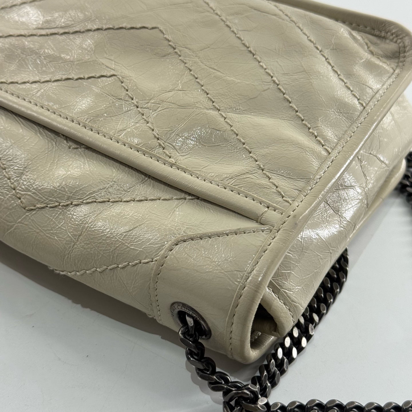 Saint Laurent Niki Leather Beige - view 5