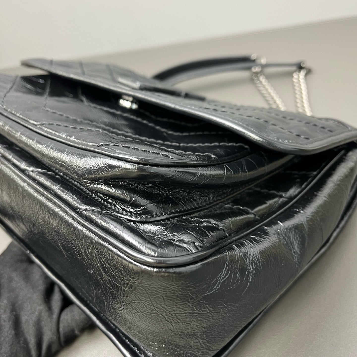 Saint Laurent - Niki - Leather - Black