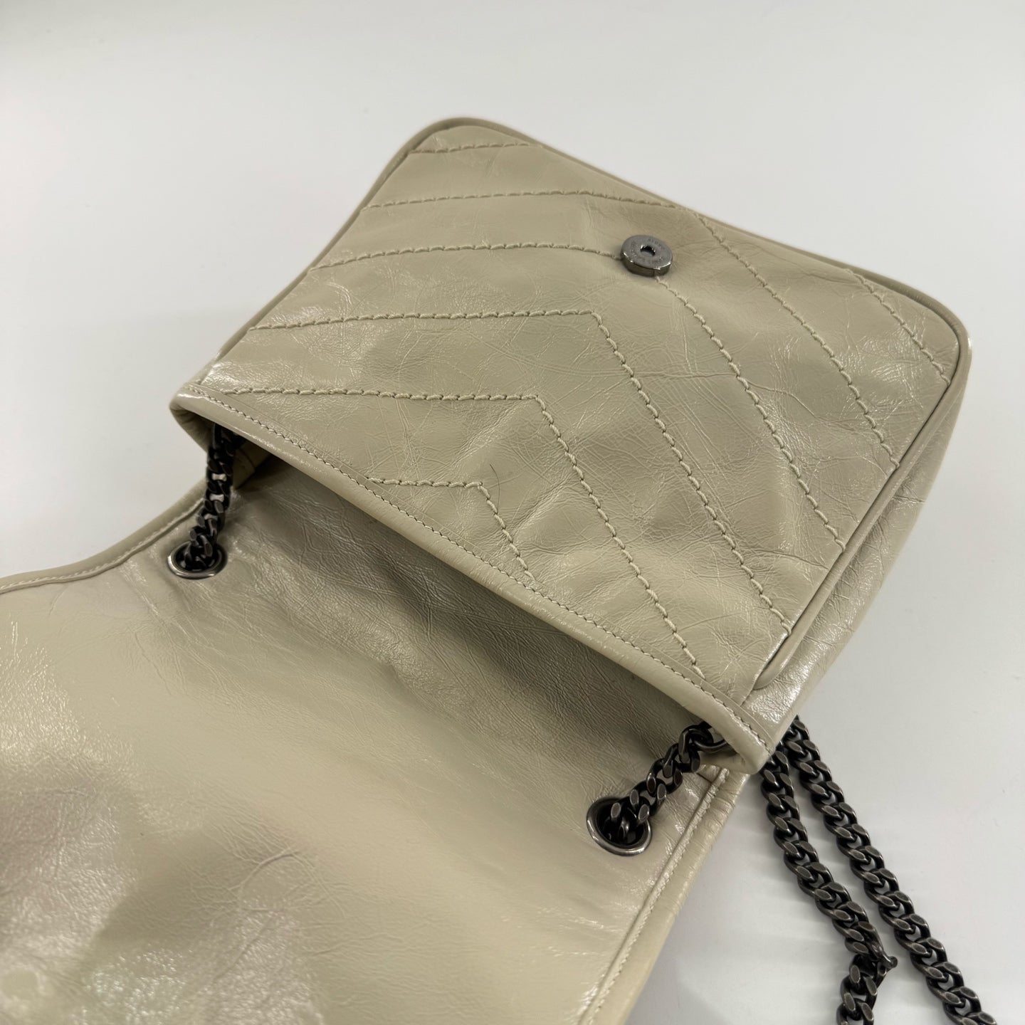 Saint Laurent Niki Leather Beige - view 7