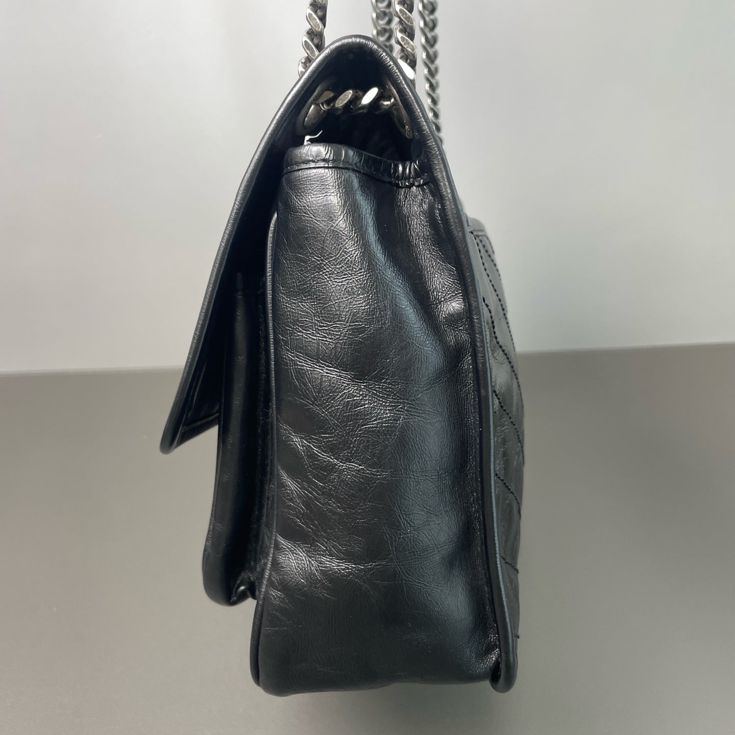 Saint Laurent Niki Calfskin leather Black - view 8
