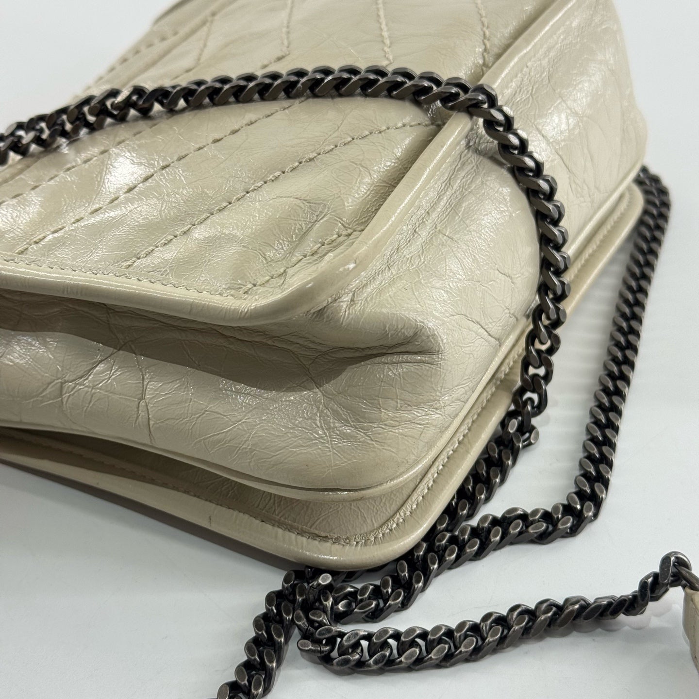 Saint Laurent Niki Leather Beige - view 8