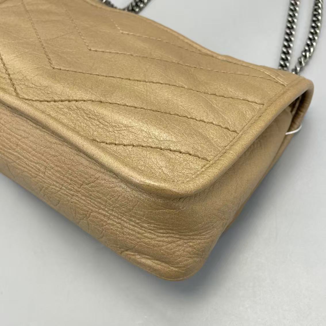 Saint Laurent - Niki Baby - Crinkled calfskin leather - Milk Tea Beige with Silver-Tone Hardware - (Small)