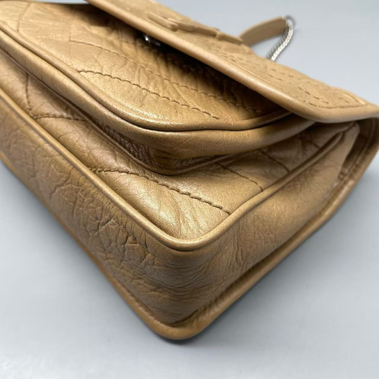 Saint Laurent - Niki Baby - Crinkled calfskin leather - Milk Tea Beige with Silver-Tone Hardware - (Small)