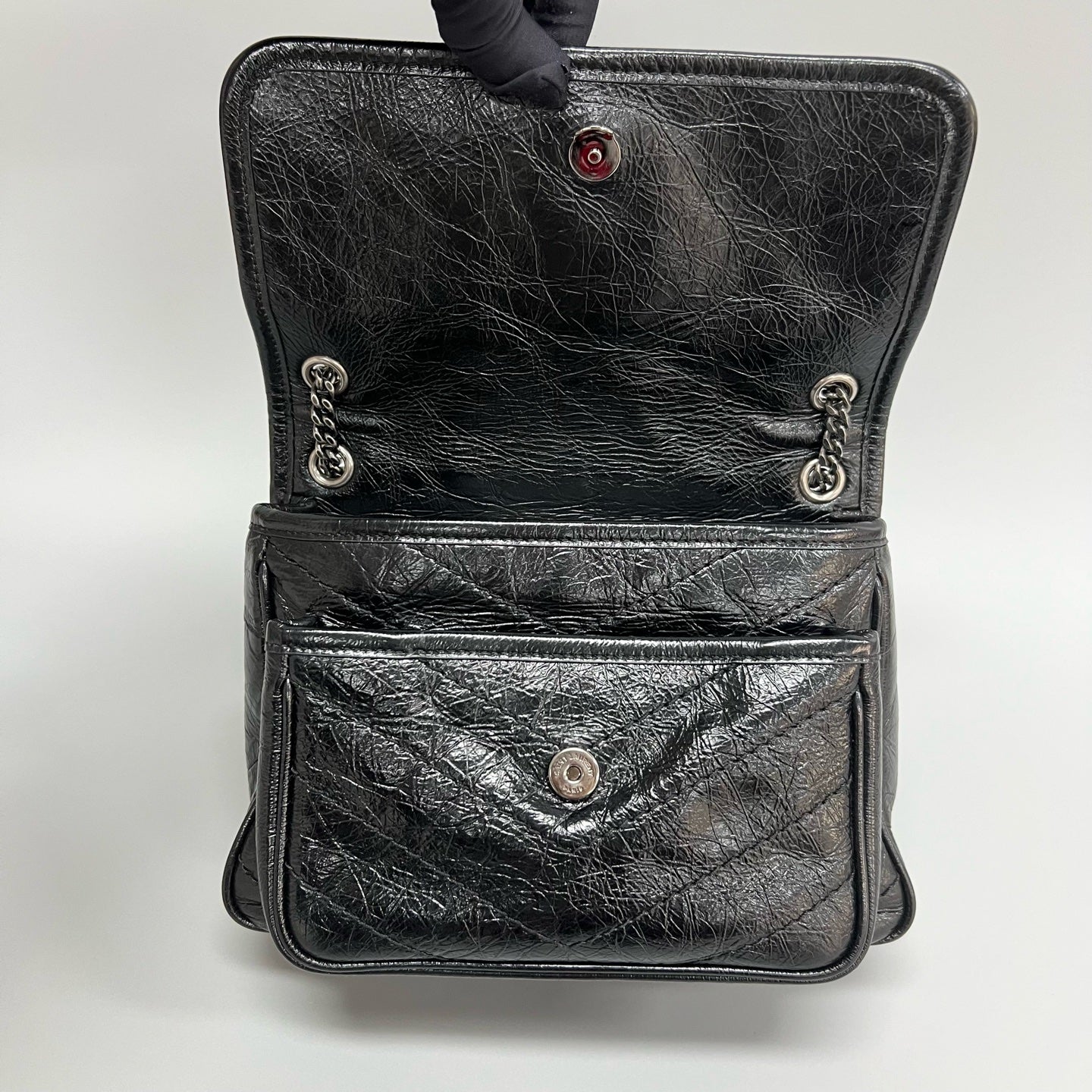 Saint Laurent - Niki Baby - Patent leather - Black - (Small)