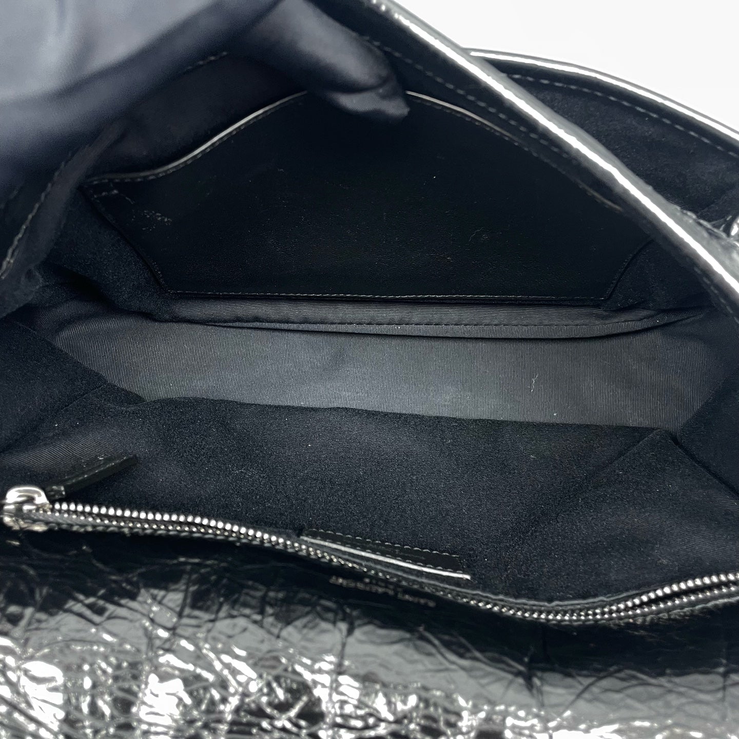 Saint Laurent - Niki Chain Bag - Crinkled calfskin leather - Black - (Medium)