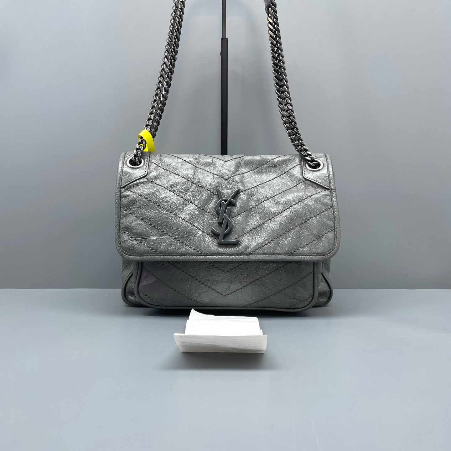 Saint Laurent - Niki Chain Bag - Crinkled calfskin leather - Grey - (Medium)