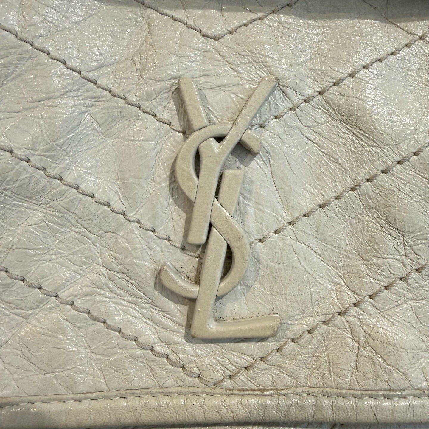 Saint Laurent - Niki Chain Bag - Crinkled leather - Cream White - (small)