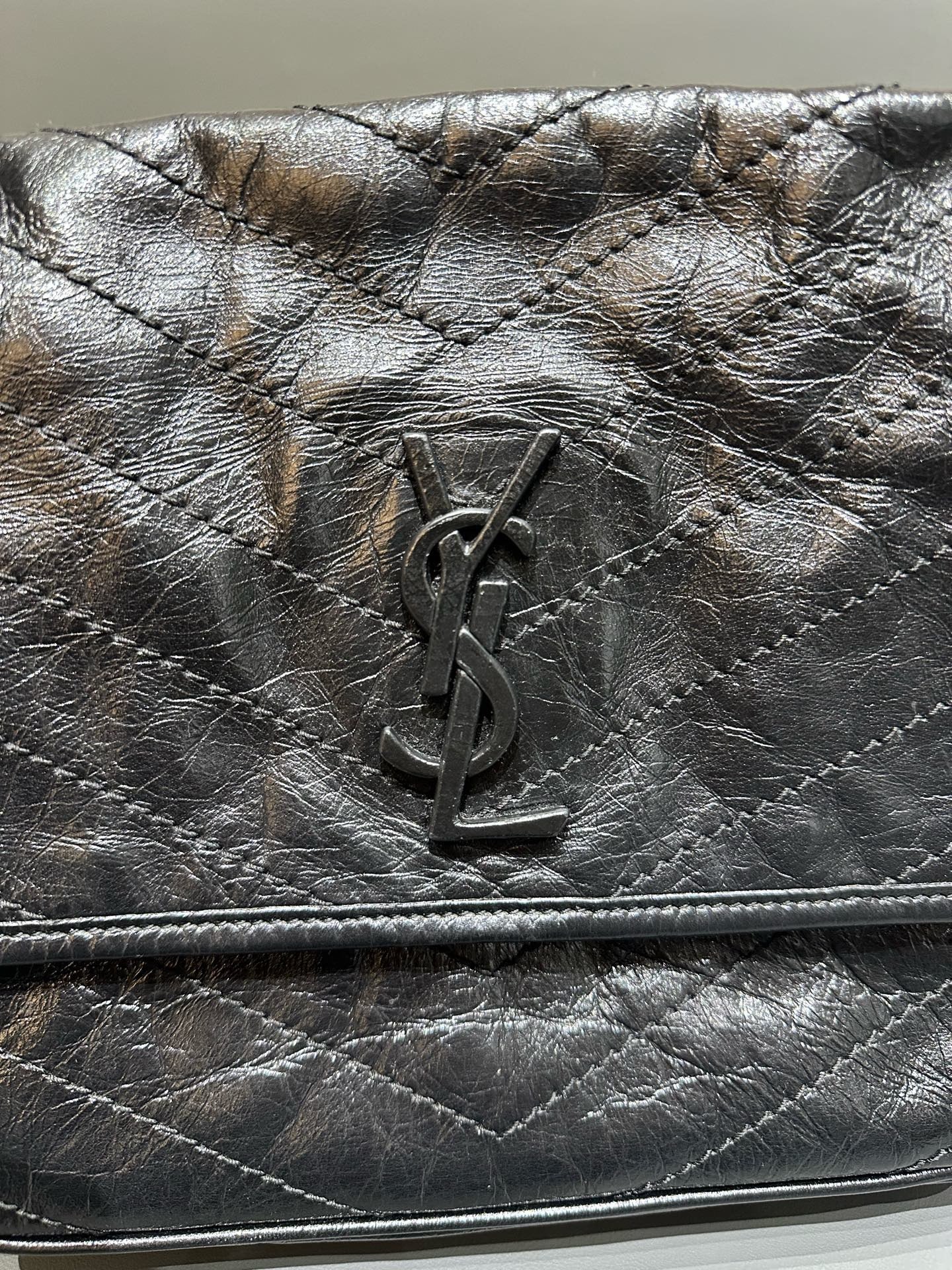 Saint Laurent - Niki - Cowhide leather - Black with Black-Tone Hardware - (medium)