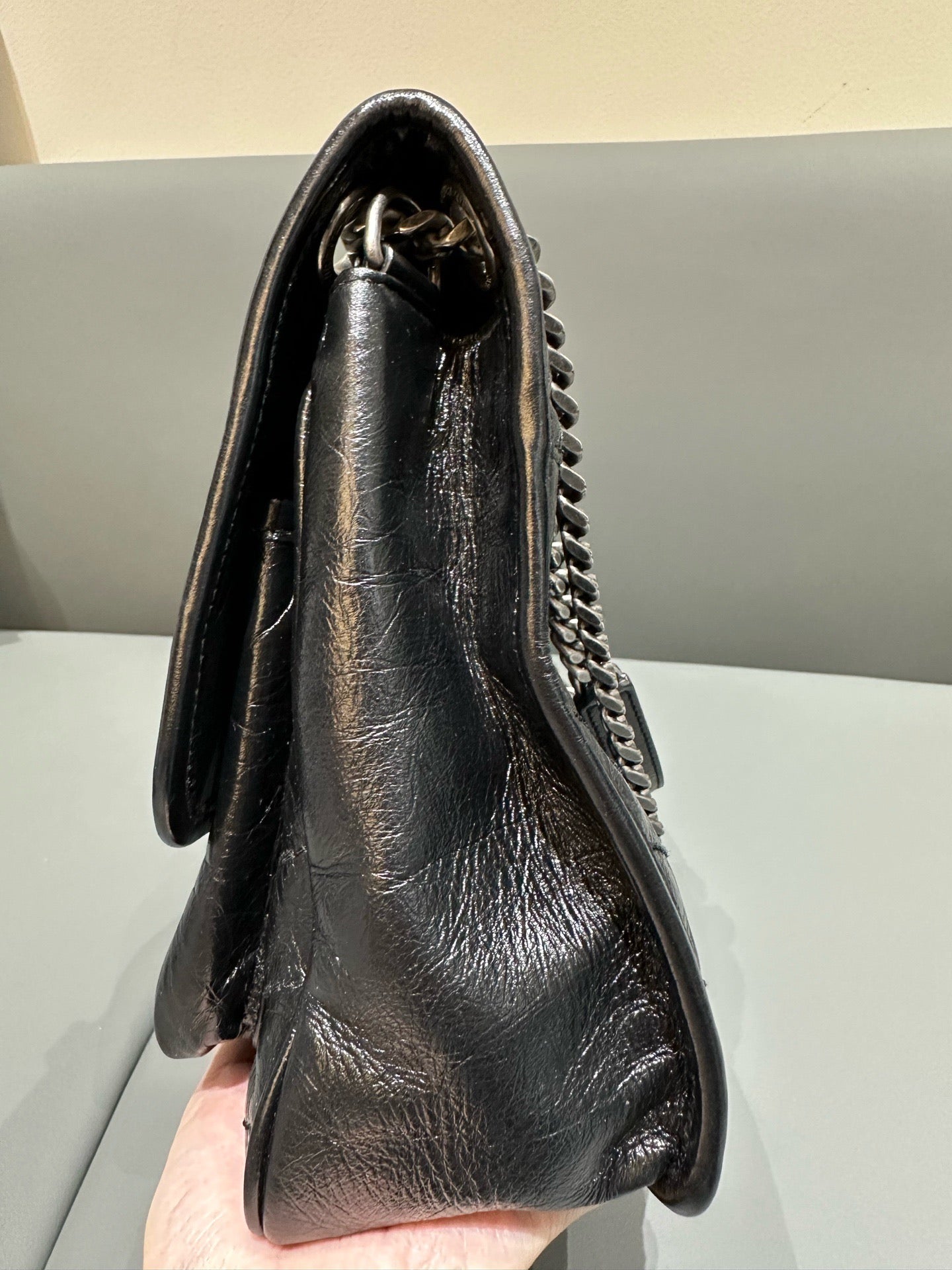 Saint Laurent - Niki - Cowhide leather - Black with Black-Tone Hardware - (medium)