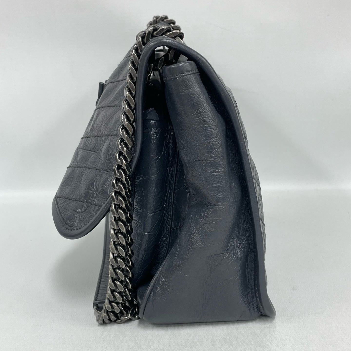 Saint Laurent - Niki - Crinkled calfskin leather - Dark Grey with Dark Silver-Tone Hardware - (Medium)